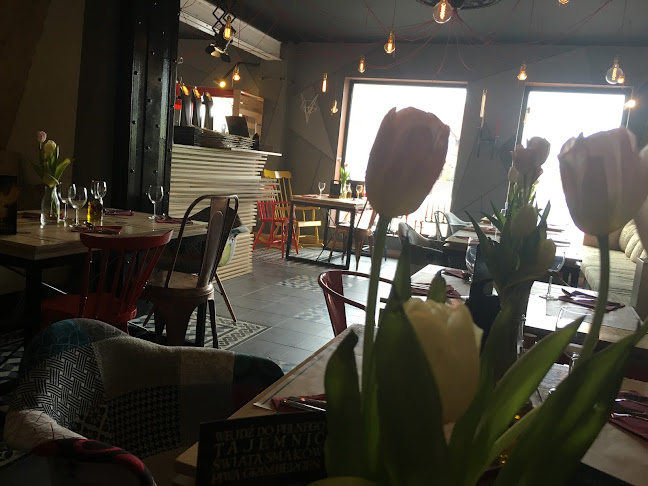 Czarnkowska 45, 64-600 Oborniki