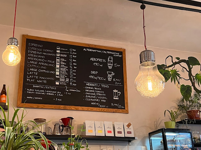 Comentarii opinii despre Żarówka Cafe