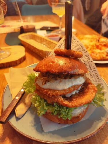 Księdza Piotra Skargi 3, 41-940 Piekary Śląskie