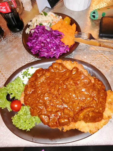 Hotel i Restauracja Podzamcze