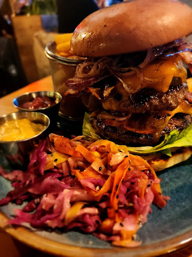 Grzybowska 5A, 00-132 Warszawa