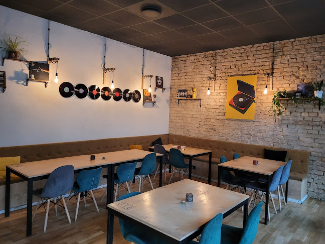 Plac Niezależnego Zrzeszenia Studentów 1, 15-092 Białystok