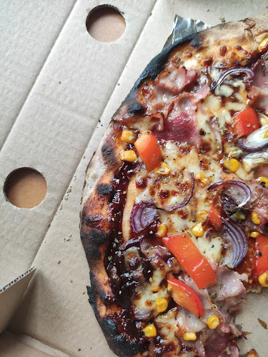 Comments and reviews of Pizzeria Nowohucka