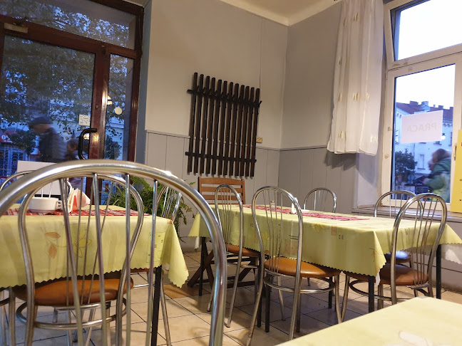 Karmelicka 17, 31-133 Kraków