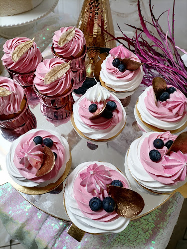 Comentarii opinii despre Dominika Z Wypiekami - pracownia tortów i ciast artystycznych