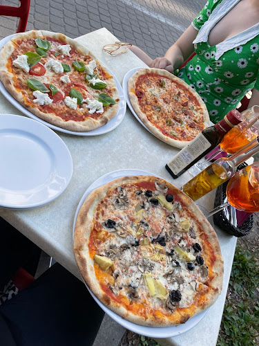 Boscaiola Pizzeria - Gastronomia