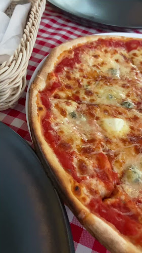 Opinii despre Pomodoro Pizza e Pasta în Warszawa - Gastronomia