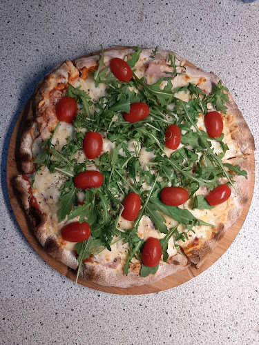 Opinii despre Bar Knieja Na Roztoczu în Józefów - Gastronomia