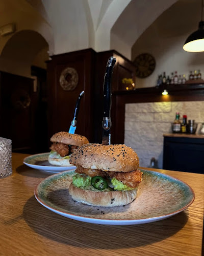 Rynek 1, 59-400 Jawor