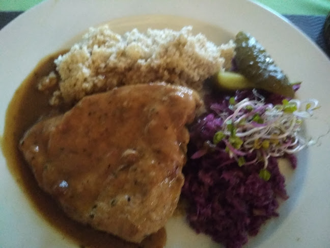 Opinii despre Bazylia Restauracja, organizacja przyjęć, Łazy / Magdalenka. Catering dla firm i klientów indywidualnych. în Łazy - Gastronomia