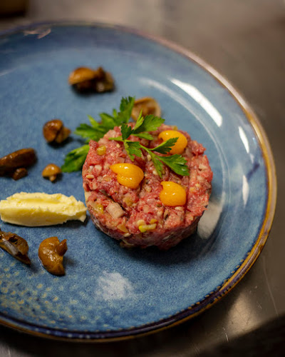 Opinii despre The Alchemist Grill & Cocktail în Warszawa - Gastronomia