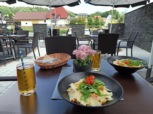 Opinii despre Piekarnia-Cukiernia Ignacy Polański Spółka Komandytowa în Zubrzyca Górna - Gastronomia