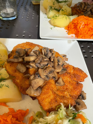 Restauracja Pod Sosenką - Gastronomia