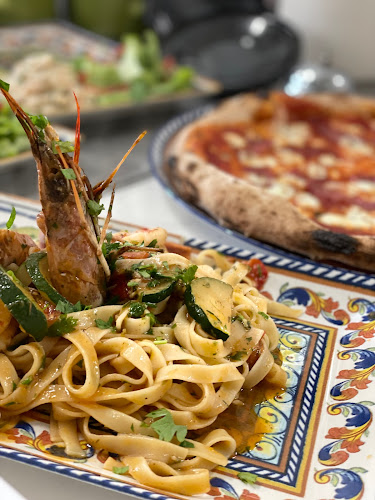 Made in Napoli by Siervo Syców - Gastronomia