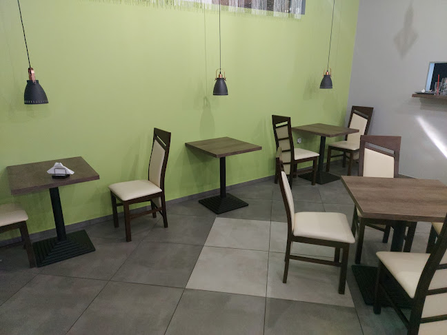 Restauracja Zasolony Burger & More - Gastronomia