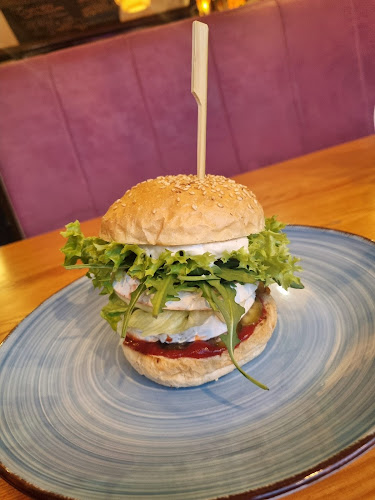 Opinii despre Szalona Krowa în Gostyń - Gastronomia