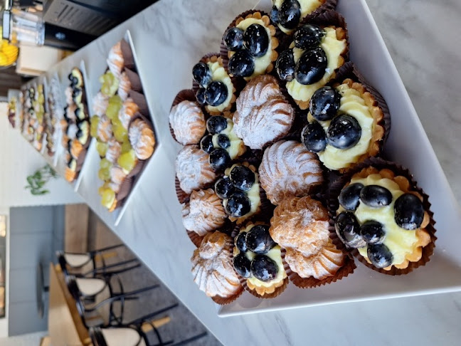 Cieszyńska 6, 02-716 Warszawa