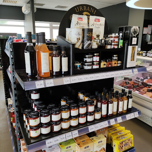 Światowida 61/lok. 5, 03-140 Warszawa