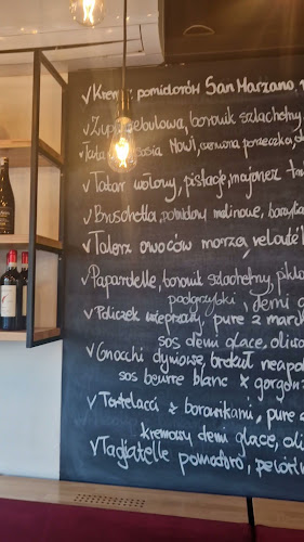 „Bardzo Włosko!” Pizza i Wino - Gastronomia