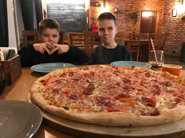 Opinii despre Pizzeria i kebab "U Braci" în Pępowo - Gastronomia
