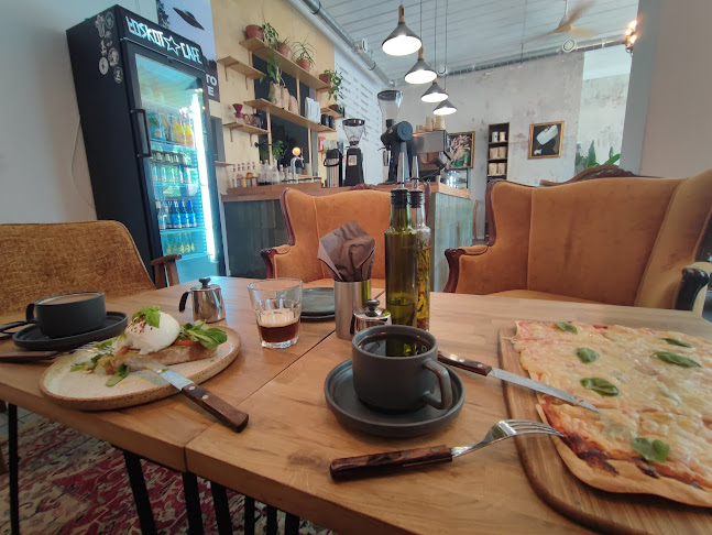 Łoskot CAFE - Sochaczew