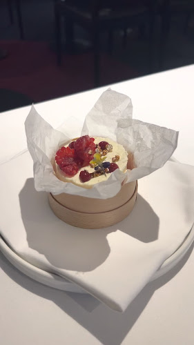 Emilii Plater 49, 00-125 Warszawa