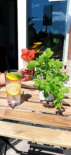 Lodziarnia Tęczowa lody naturalne - Gastronomia