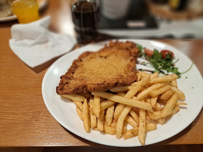 Karczma "Pod Dębem" - Krzeczów