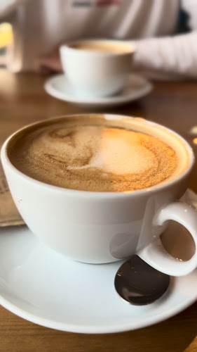 plac Konstytucji 5, 00-657 Warszawa