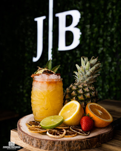 Comentarii opinii despre Junior Burger