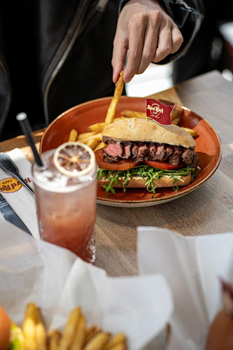 Comentarii opinii despre Hard Rock Cafe