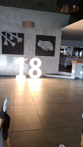 HOLE IN ONE Restauracja