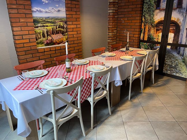 Gen. Władysława Sikorskiego 345, 18-400 Łomża, Polska