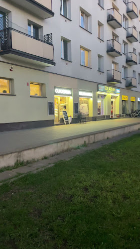 Opinii despre Truskawka. Cukiernia în Warszawa - Gastronomia