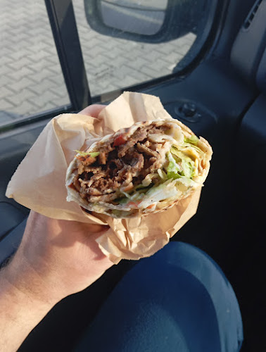 Comentarii opinii despre Jadłodajnia Turecka Kebab Alfarana