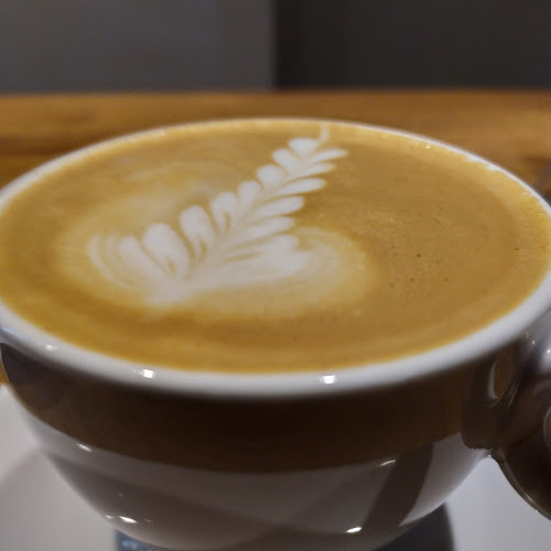 Comentarii opinii despre Klubokawiarnia W18