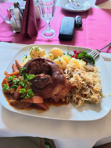 „Dziki Dwór pod kaczką” Leo Libra