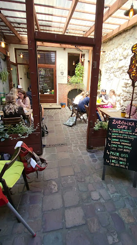 Opinii despre Żarówka Cafe în Kraków - Gastronomia