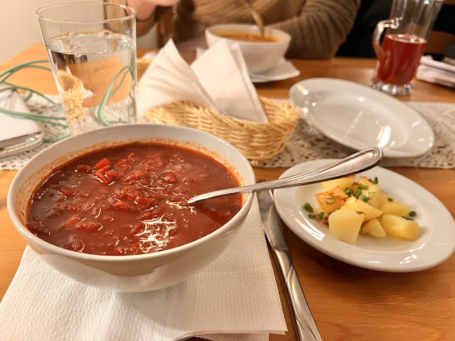 Opinii despre Pod przykrywką în Wrocław - Gastronomia