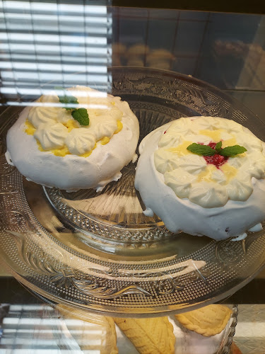 Nakhiczewański Dwór - Azerbejżańska piekarnia - cukiernia - Gastronomia