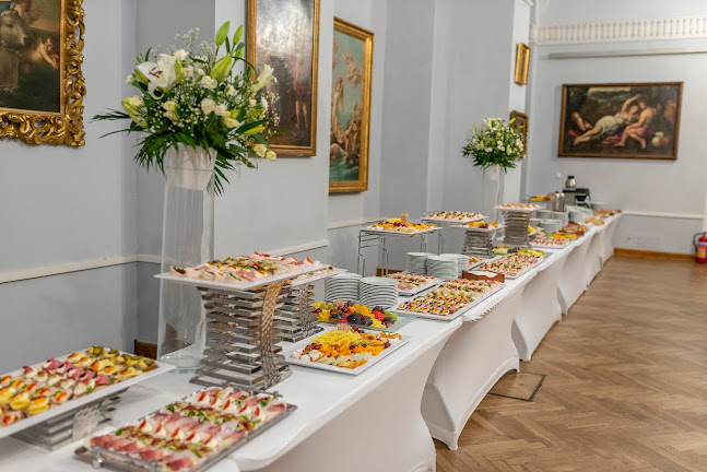 Powsińska 69/71, 02-903 Warszawa