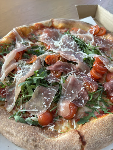 Pizzeria i kebab "U Braci" - Gastronomia