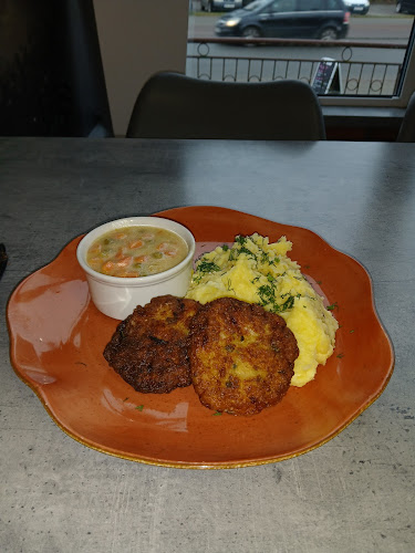 Opinii despre Bistro& Pierogarnia u Alutki în Bytów - Gastronomia