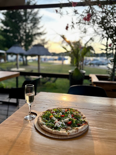 Comentarii opinii despre Marina Rydzewo Bistro Port Domki na Mazurach