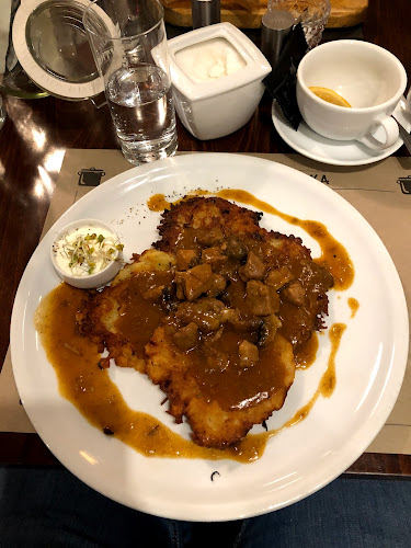 Rynek Starego Miasta 21, 00-272 Warszawa