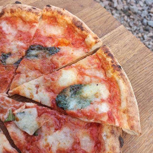 Rialto Pizza Neapolitańska - Gastronomia