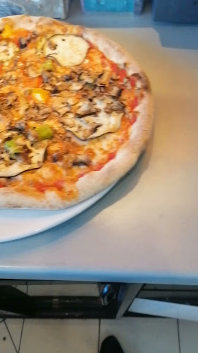 URBAN KITCHEN & GRILL - Pruszków