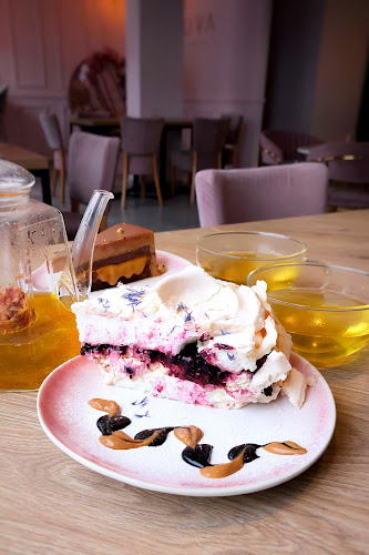 Opinii despre Besova - kawiarnia z przyjemnością în Wejherowo - Gastronomia