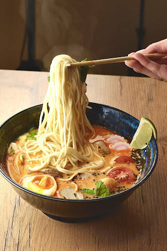 Opinii despre Sushi Poke Go & Ramen Toruń în Toruń - Gastronomia