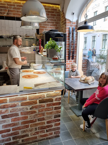 Czerwony Pomidor - Pizza Włoska Toruń - Toruń